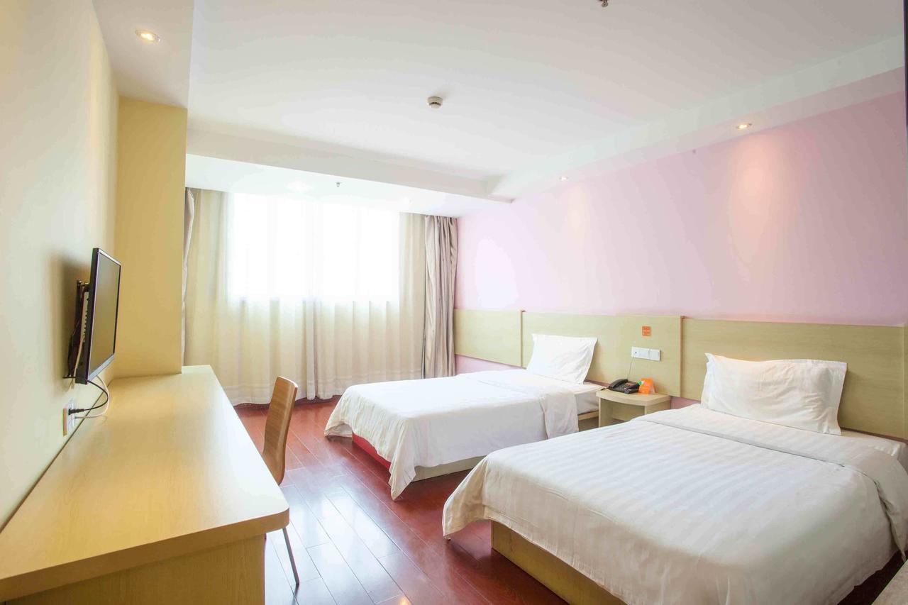 7Days Inn Shenzhen Long Hua Номер фото